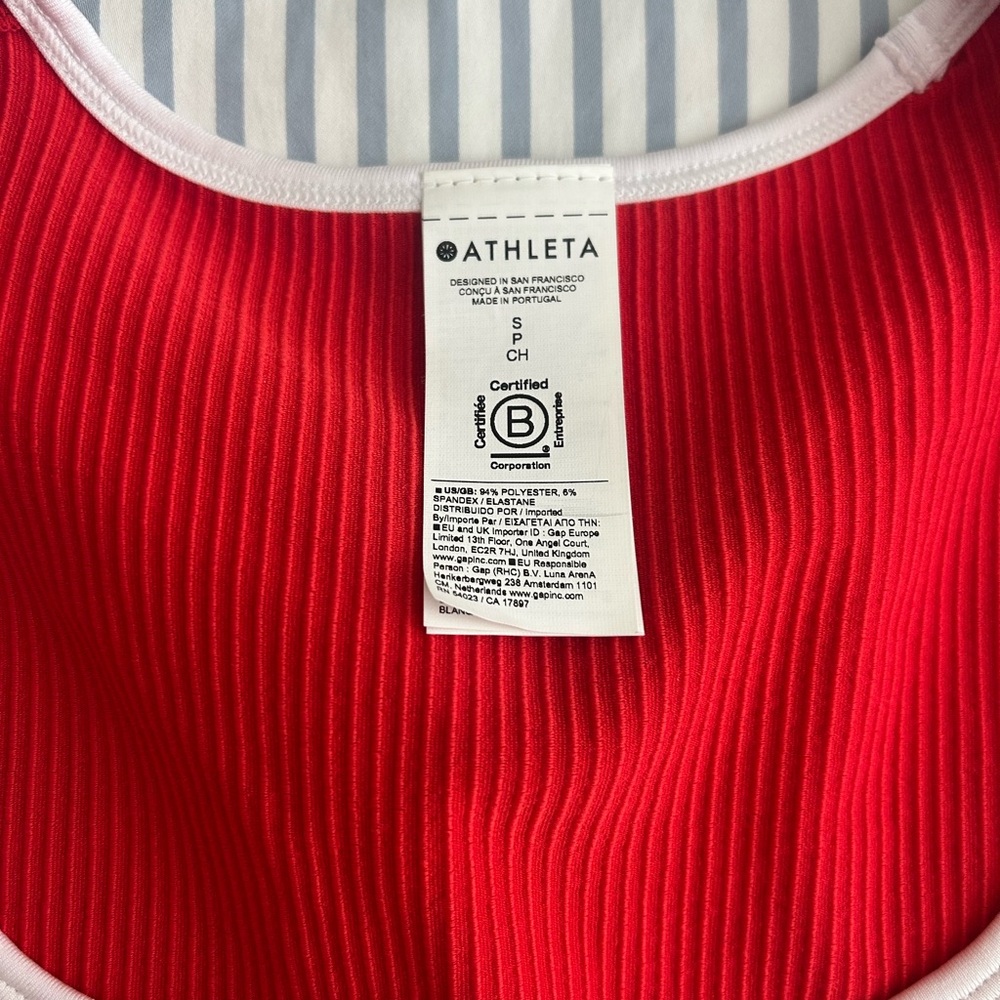 Athleta Red Seamless Crop Top - Picture 4 of 4